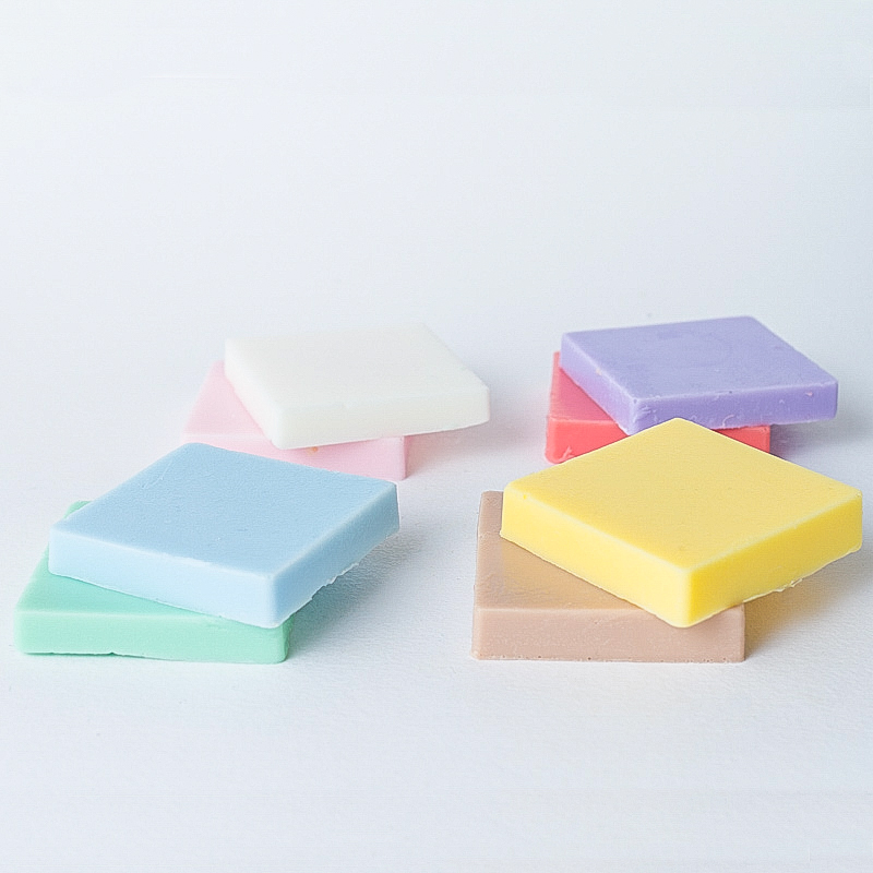 Sapone-artigianale-latte-di-capra-mini-square-mughetto-rosa-e-champagne-violetta-mirtillo-rosso-bosco-di-cedri-acqua-di-luna-mandorlemiele-cacao