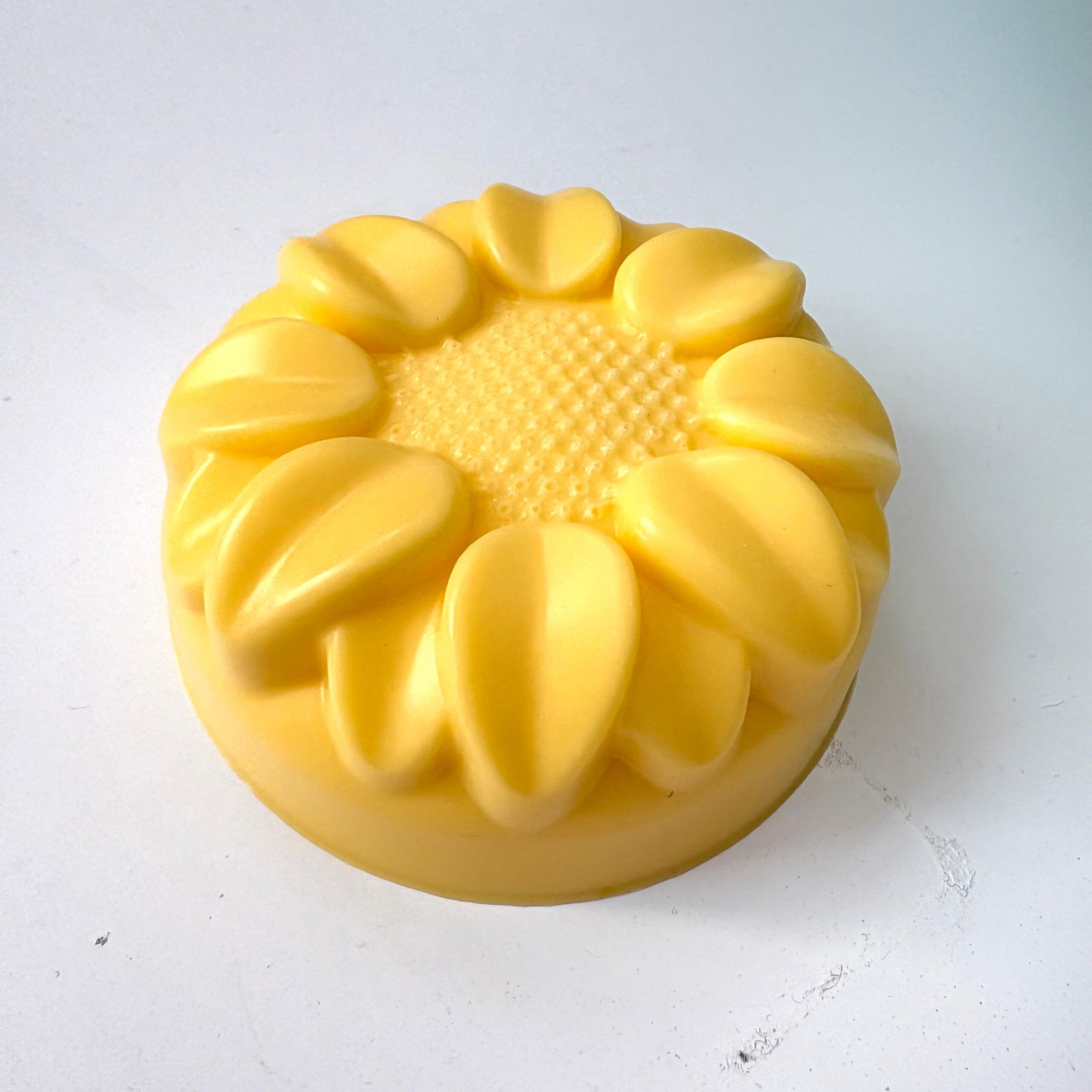 Sapone-artigianale-latte-di-capra-girasole-mandorlemiele1
