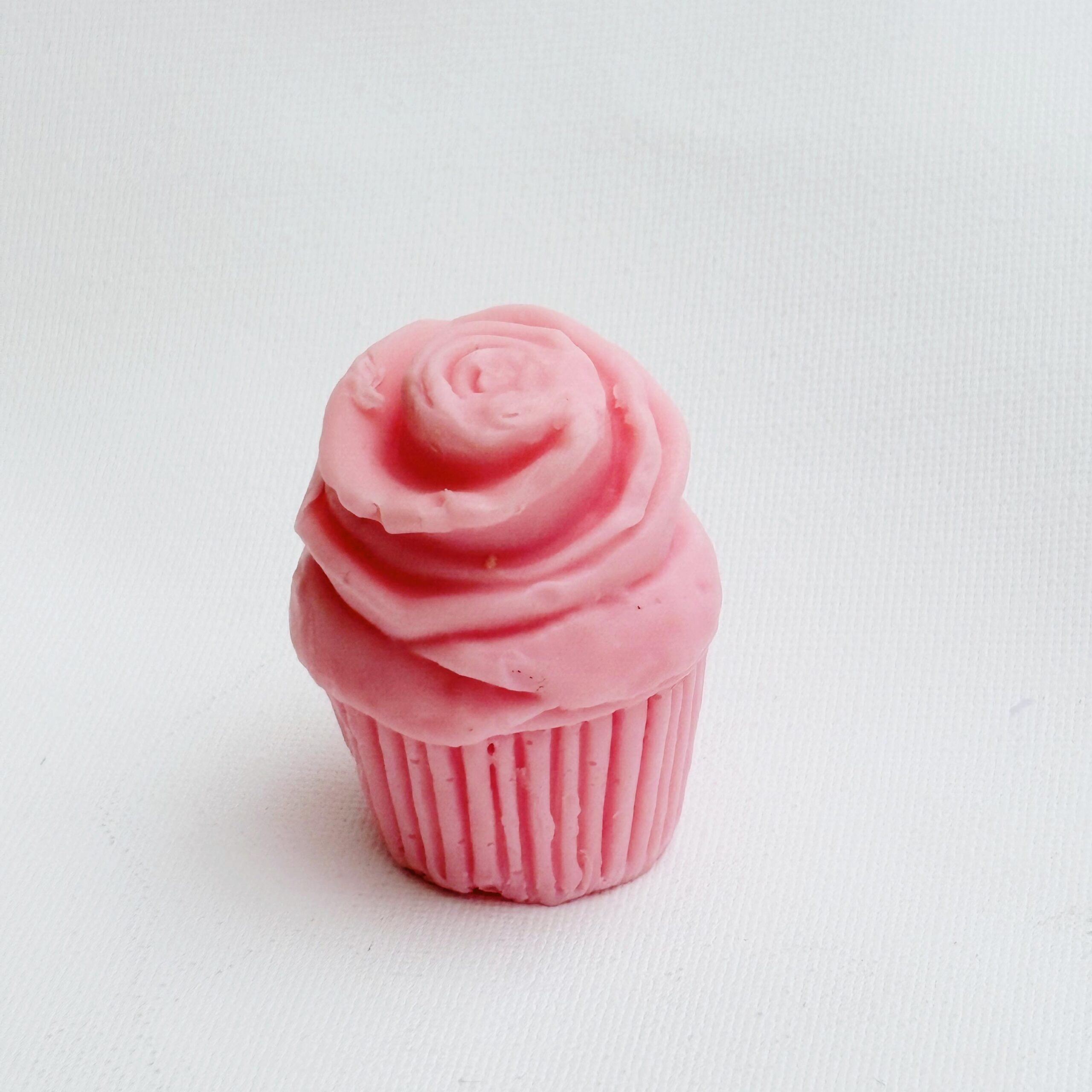 Sapone-artigianale-latte-di-capra-cupcake-in-box-tortina-alla-rosa-rosa-e-champagne
